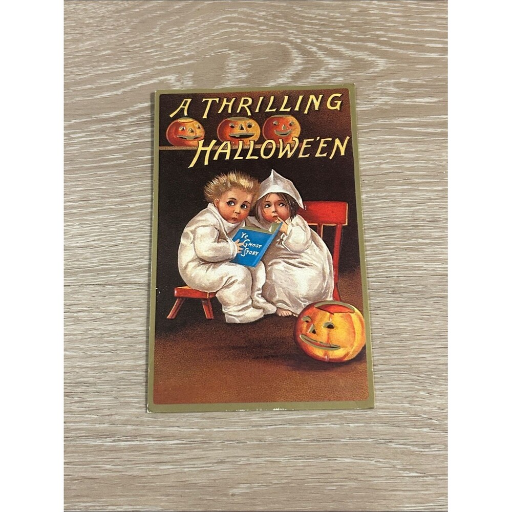 Ellen Clapsaddle Vintage A THRILLING HALLOWEEN Children Halloween Postcard